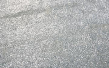 Kintessack laminate fibreglass or shingles?